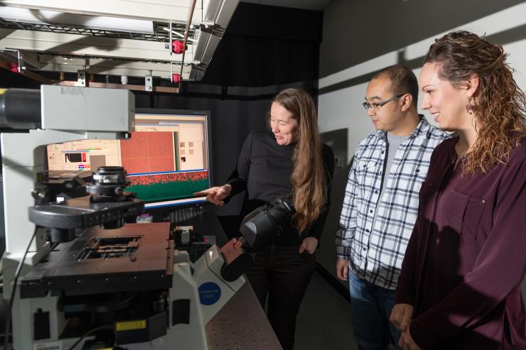 <p>Left to right: researchers Jennifer Curtis, principal investigator; Wenbin Wei, a former postdoctoral student in Curtis' lab, and Jessica Faubel, a graduate research assistant in Curtis' lab. Wei and Faubel were the study's first authors. Credit: Georgia Tech / Allison Carter</p>