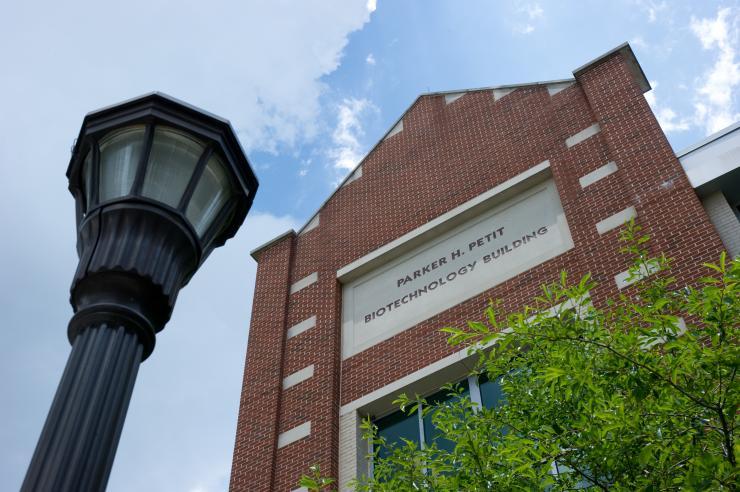 Exterior photo of the IBB Building