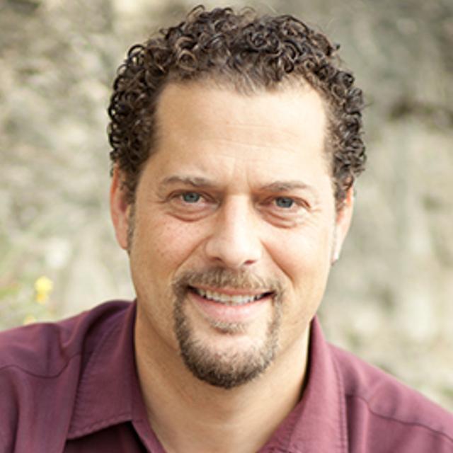 <p>Headshot of Russell Gold, The Wall Street Journal's senior energy reporter.</p>